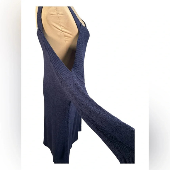 URBAN OUTFITTERS BDG Cold Shoulder Dolman
Sweater Mini Dress NWT Medium - Picture 9 of 16